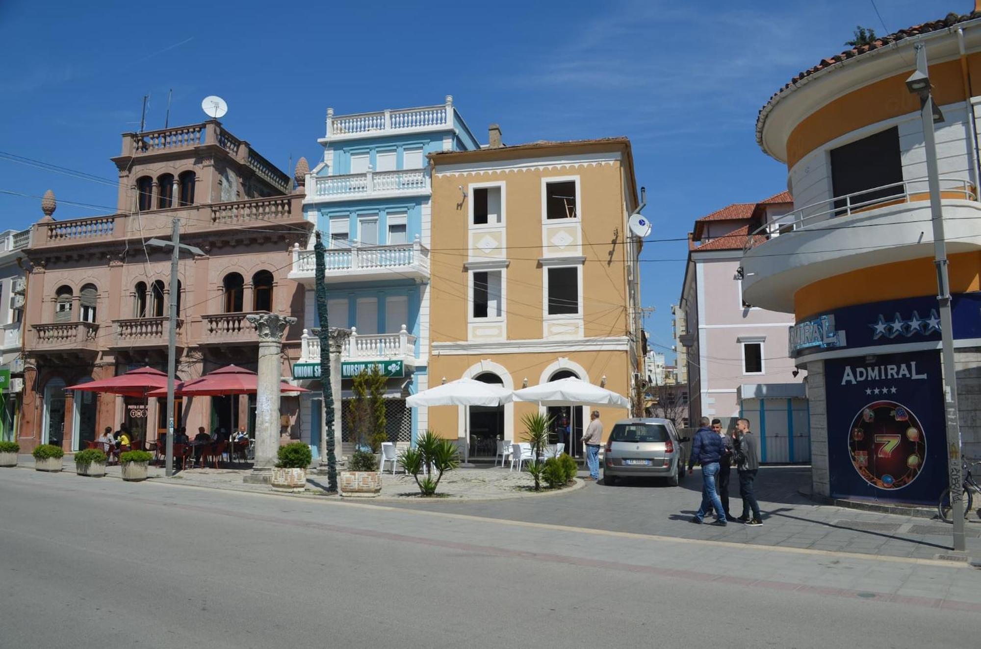 Sea View Apartments In Durrës Exteriör bild