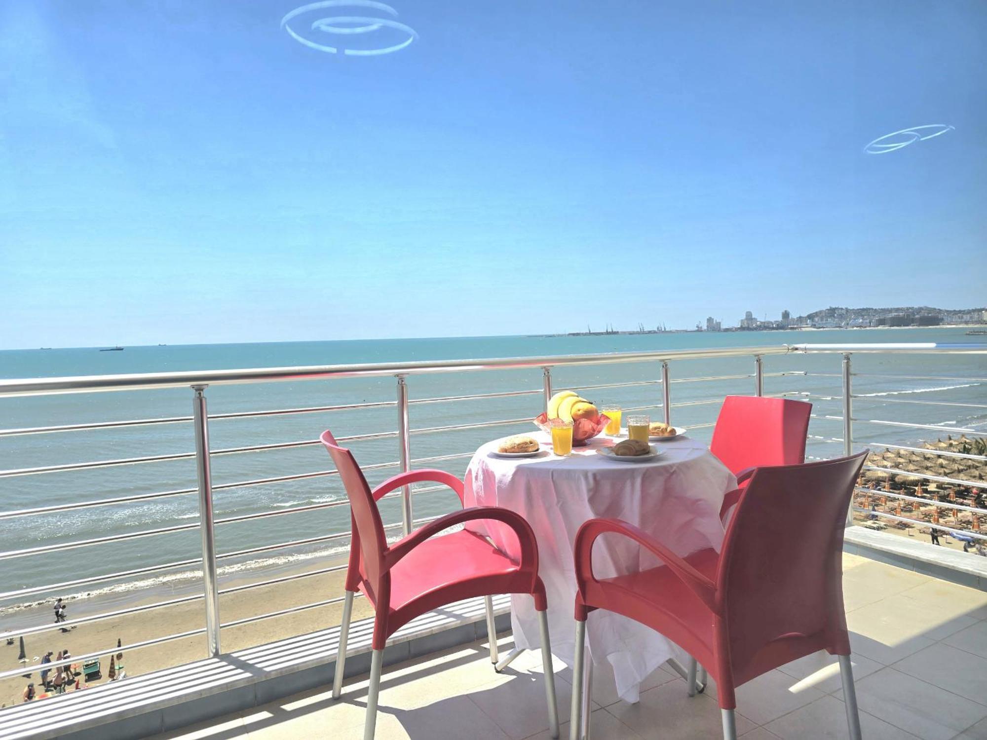 Sea View Apartments In Durrës Exteriör bild